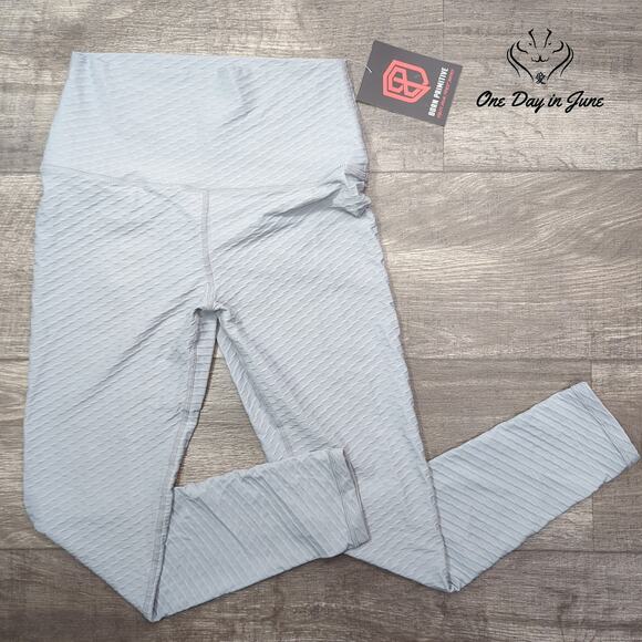 Born Primitive Ruched Bottom Yoga Pants Size M - Picture 1 of 6